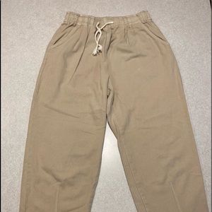 WishList khaki capri pants